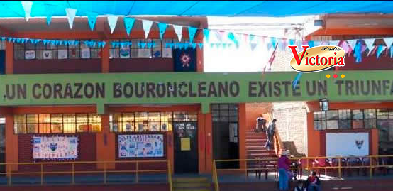 Arequipa: Sancionarán a docentes y director de la I.E. Luis H. Bouroncle tras habérseles encontrado libando licor