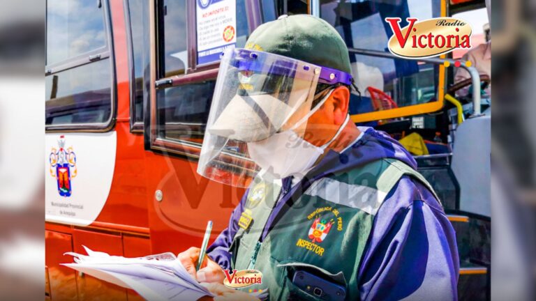 Color de chalecos de inspectores de Arequipa ahora será azul