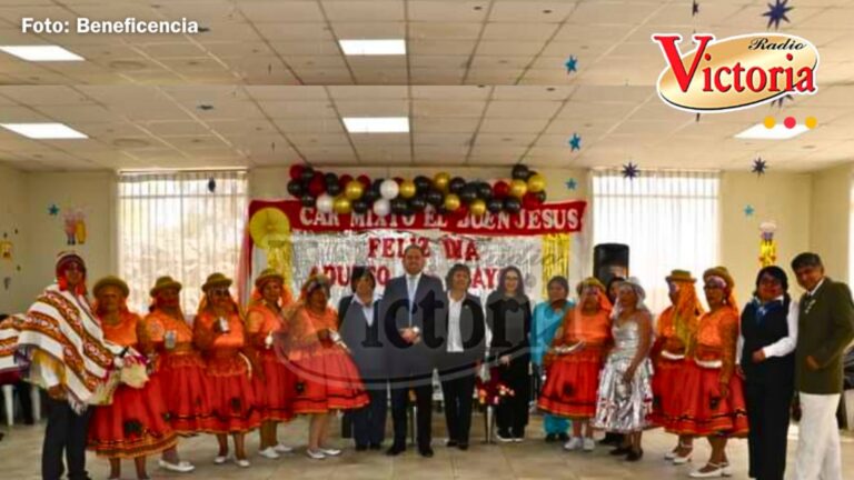 Rinden homenaje a adultos mayores de «El Buen Jesús» y «San Martín» de la Beneficencia de Arequipa