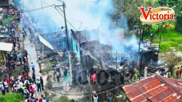 Iquitos: incendio en Belén destruyó 13 viviendas