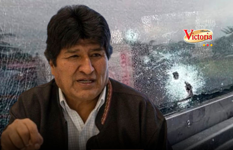 Evo Morales denuncia que desconocidos dispararon vehículo en el que se trasladaba