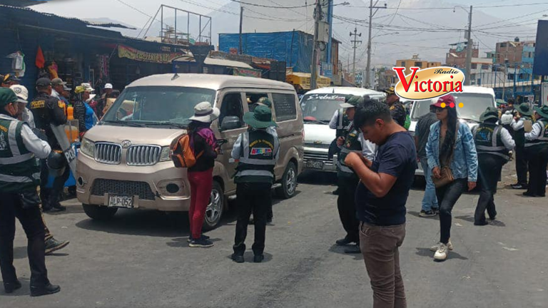 Arequipa: Tras operativo de transporte intervienen «Loncheritas» y taxis informales