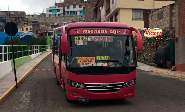 Continúa problemática del transporte público en Sachaca